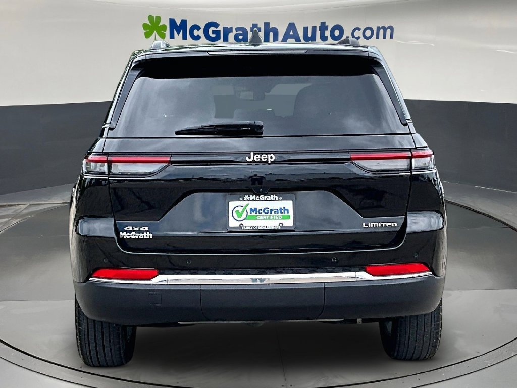 Used 2023 Jeep Grand Cherokee Limited AWD/4WD image 6
