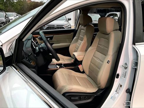 Used 2021 Honda CR-V Touring image 7