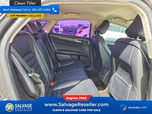Used 2020 Ford Fusion SEL FWD image 13