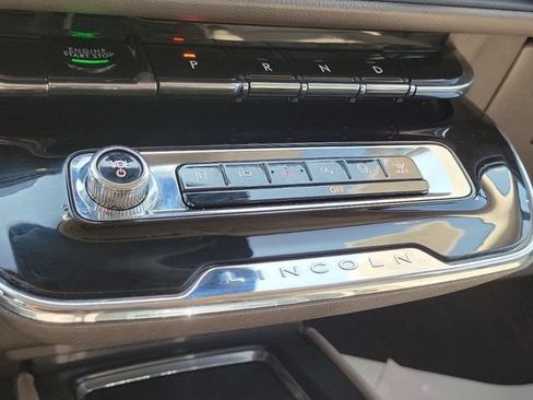 Certified 2024 Lincoln Corsair FWD image 29