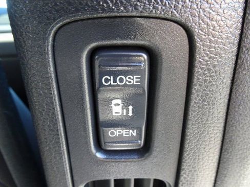 Used 2020 Honda Odyssey Elite image 21