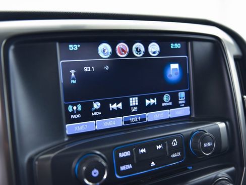 Used 2018 Chevrolet Silverado 1500 LT w/ All Star Edition image 17