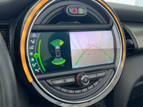 Used 2019 MINI Cooper S w/ Driver Assistance Package image 23