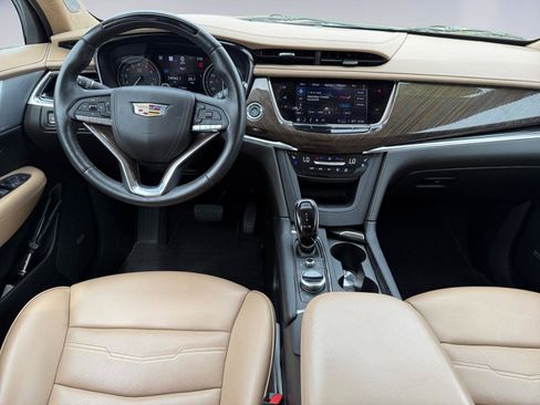 Certified 2024 Cadillac XT6 Premium Luxury w/ Platinum Package AWD/4WD image 15