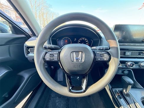 Used 2023 Honda Civic LX image 11