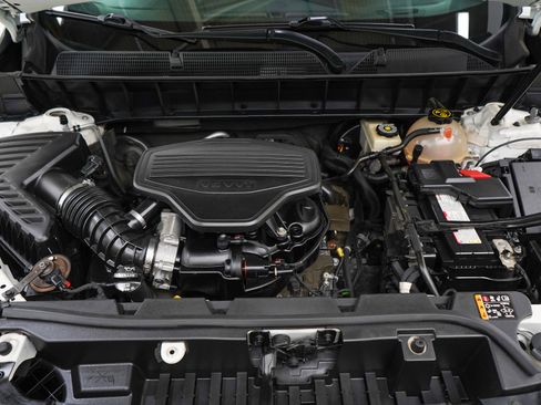 Used 2018 GMC Acadia Denali w/ Technology Package AWD/4WD image 31