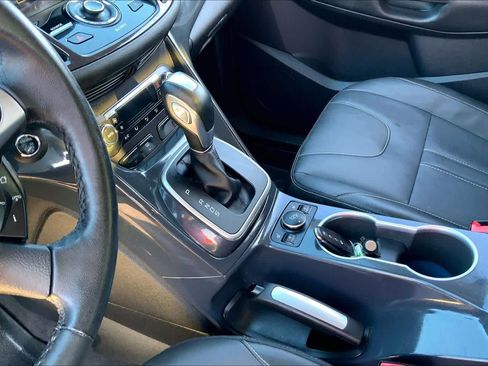 Used 2013 Ford Escape Titanium FWD image 17