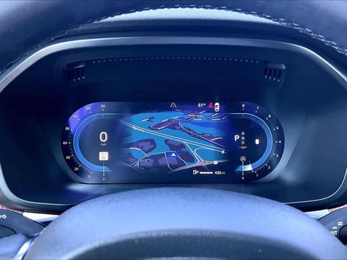 Used 2024 Volvo XC60 B5 Plus w/ Climate Package image 25