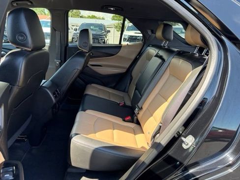 Used 2023 Chevrolet Equinox Premier AWD/4WD image 15