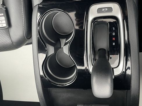 Used 2018 Honda Ridgeline RTL-E image 33