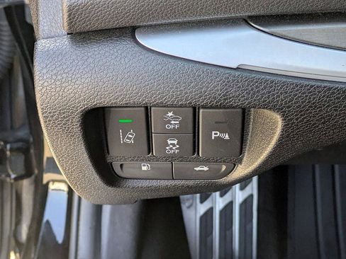 Used 2018 Acura TLX w/A-SPEC Pkg image 18