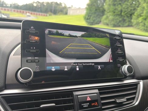 Used 2021 Honda Accord EX-L image 24