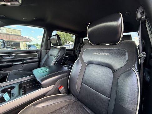 Used 2020 RAM 1500 Laramie w/ Sport Appearance Package AWD/4WD image 22