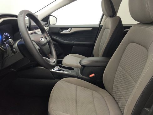 Used 2021 Ford Escape SE FWD image 17