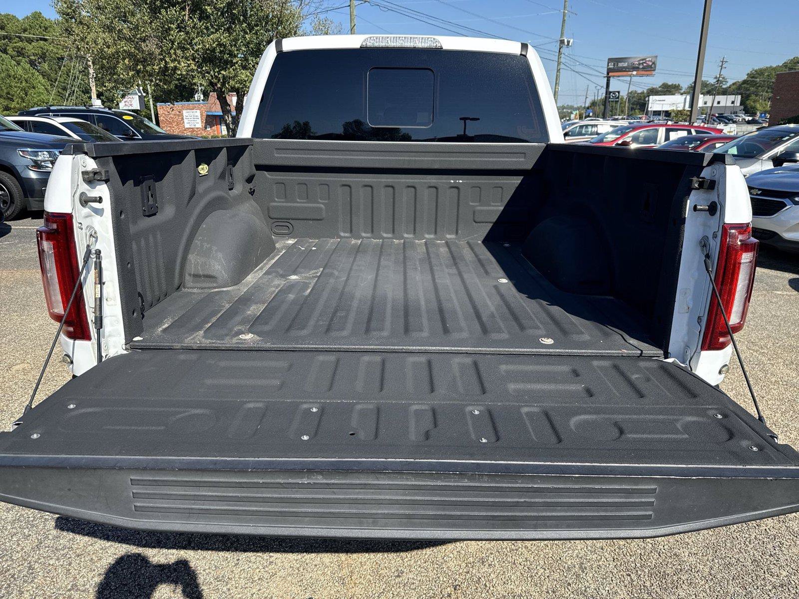 Used 2019 Ford F150 Raptor w/ Equipment Group 801A Mid AWD/4WD image 15