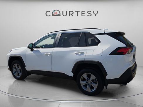 Certified 2024 Toyota RAV4 XLE image 4