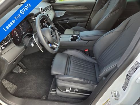 New 2025 Maserati Grecale GT image 27