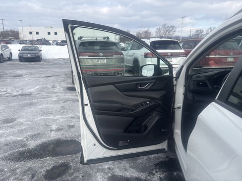 Used 2023 Subaru Ascent Onyx Edition Limited image 15