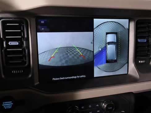 Used 2024 Ford Bronco Wildtrak image 6