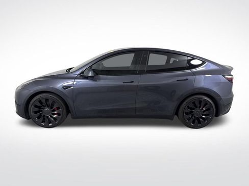 Used 2022 Tesla Model Y Performance image 6