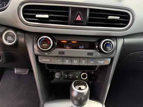 Used 2019 Hyundai Kona Ultimate FWD image 19