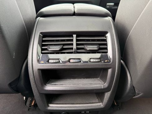 Used 2024 BMW X5 xDrive40i w/ Parking Assistance Package image 17