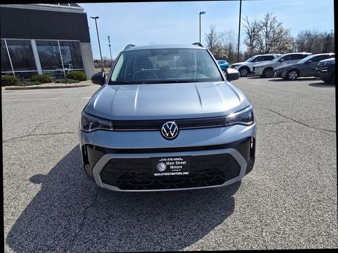 Used 2025 Volkswagen Taos S image 7