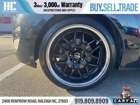 Used 2016 Hyundai Veloster Coupe 3D w/ Option Group 02 image 9