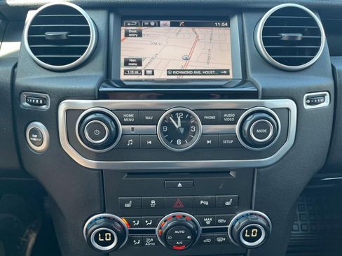 Used 2016 Land Rover LR4 HSE Silver Edition image 21