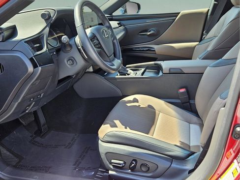 Certified 2025 Lexus ES 350 w/ Premium Package FWD image 27
