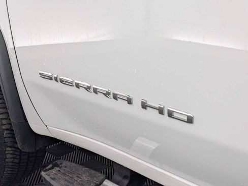 Used 2025 GMC Sierra 3500 SLE w/ SLE Convenience Package image 11