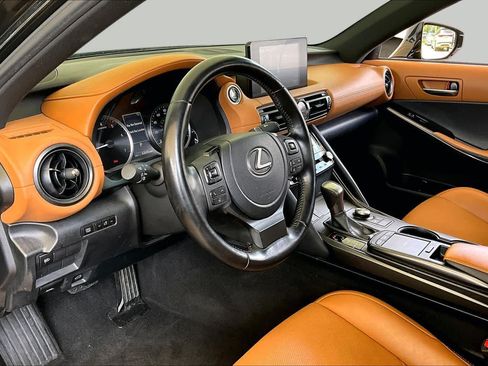 Used 2024 Lexus IS 300 w/ Comfort Package RWD image 15