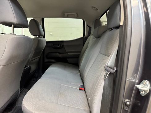Used 2021 Toyota Tacoma SR AWD/4WD image 16