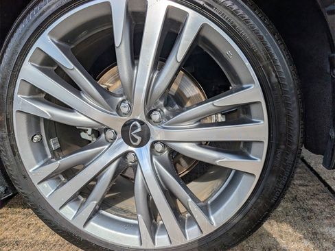 Used 2023 INFINITI Q50 Sensory image 7