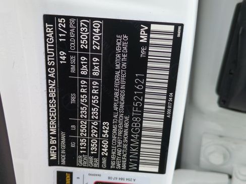 Certified 2026 Mercedes-Benz GLC 300 image 24