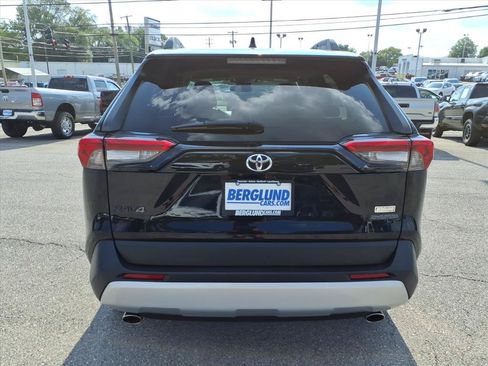 Used 2024 Toyota RAV4 Adventure AWD/4WD image 5