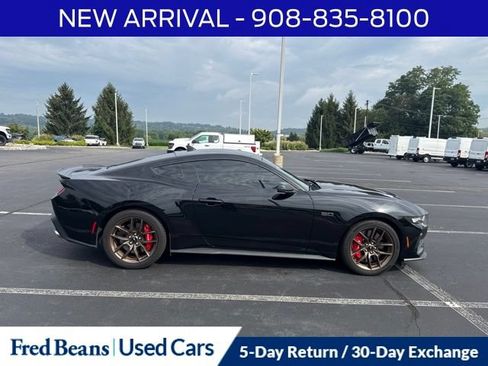 Used 2024 Ford Mustang GT Premium RWD image 9