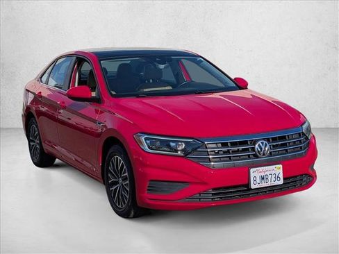 Used 2019 Volkswagen Jetta SEL image 3