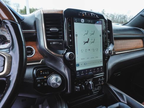 Used 2022 RAM 1500 Limited image 22