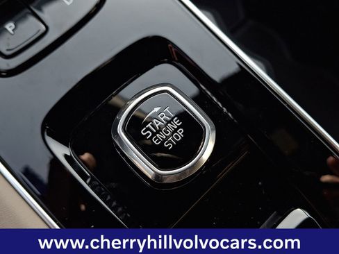 New 2026 Volvo XC90 B6 Plus w/ Protection Package Premier image 12