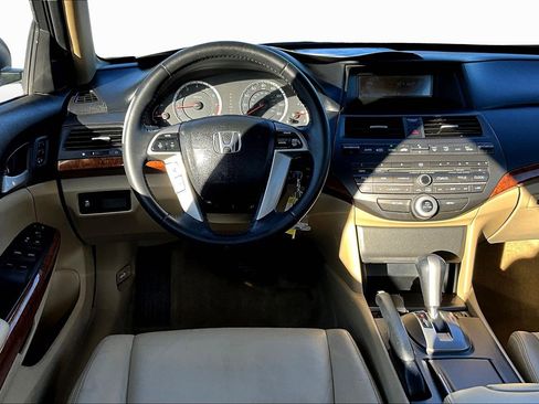 Used 2012 Honda Accord EX-L image 5