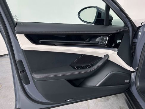 New 2026 Porsche Panamera 4 AWD/4WD image 14