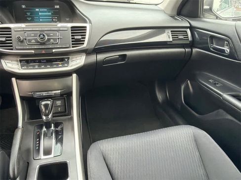 Used 2015 Honda Accord Sport image 20