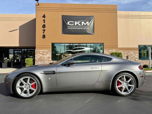 Used 2006 Aston Martin V8 Vantage Coupe image 3