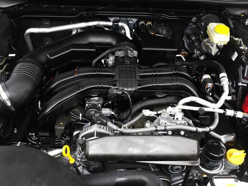 Certified 2025 Subaru Outback Premium image 29