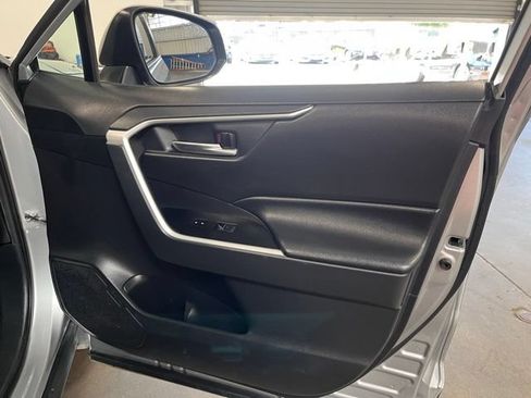 Used 2024 Toyota RAV4 XLE FWD image 12