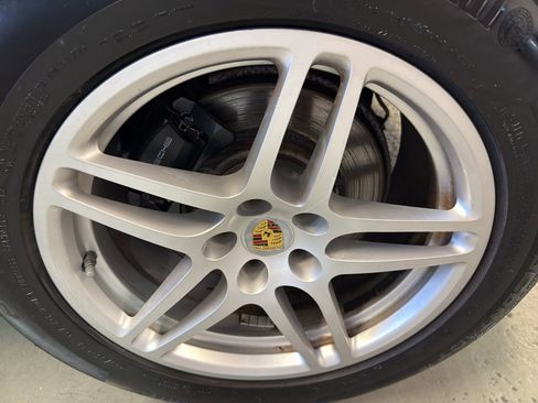 Used 2017 Porsche Macan AWD/4WD image 35