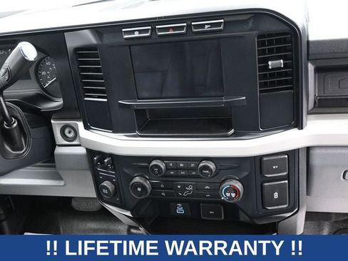 Used 2023 Ford F250 XL image 5