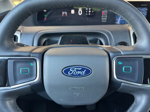 Certified 2025 Ford Expedition Max Active AWD/4WD image 23