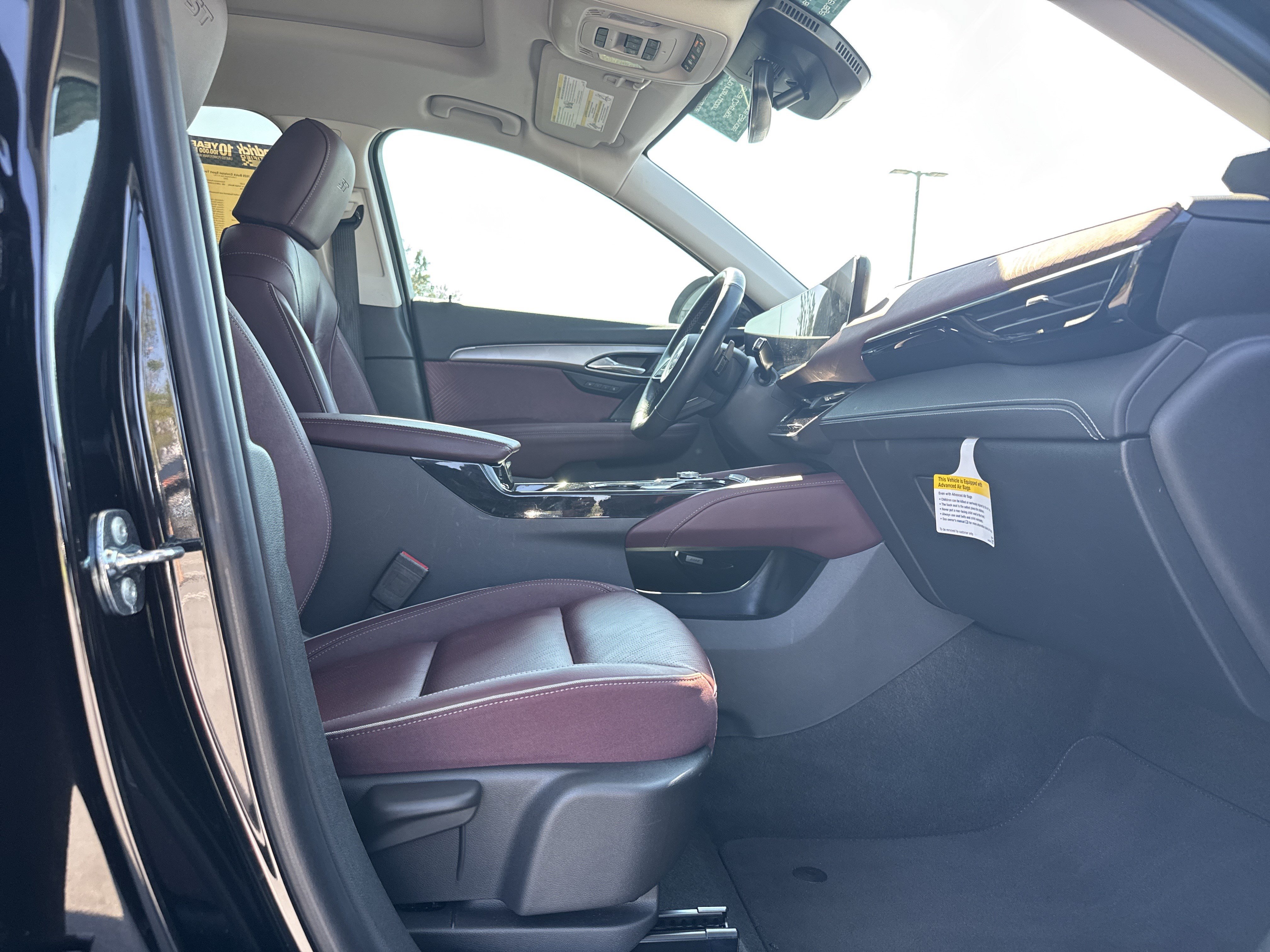 Used 2025 Buick Envision Sport Touring AWD/4WD image 35